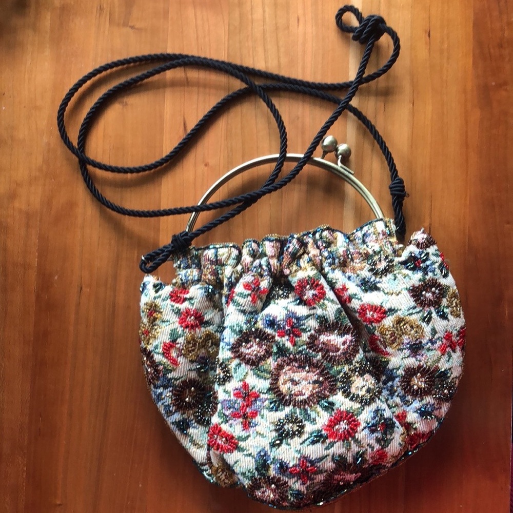 Vintage Flowers Beaded Purse